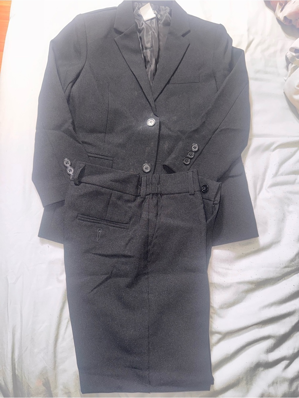 Classic Black Boys Suit, Blazer, Pants, Vest, Shirt & Tie